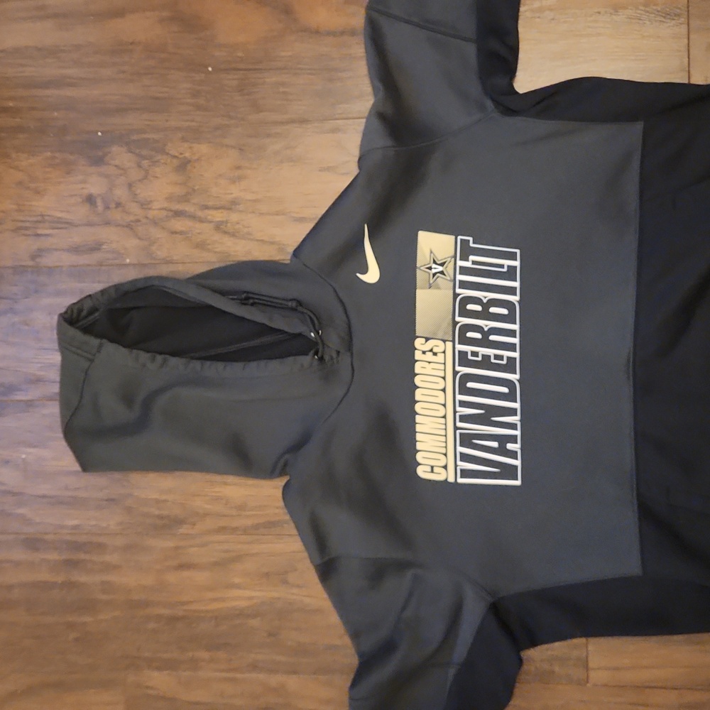 XL VANDERBILT COMMODORES HOODIE